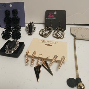 JEWELRY RESALE LOT (16)